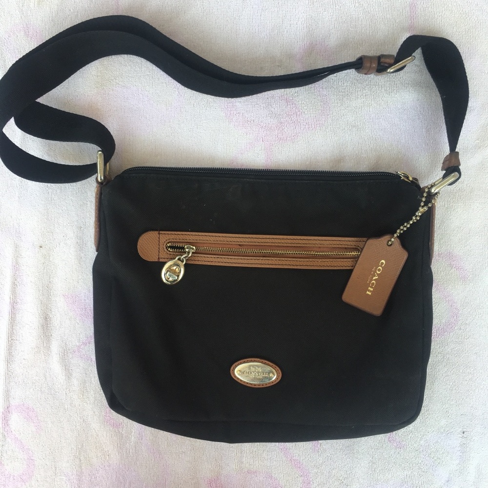 authentic black coach satchel/bag/purse